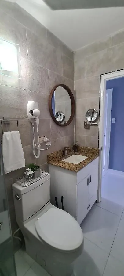 Apartamento Lola'S Tropical Oasis Montego Bay 0*,